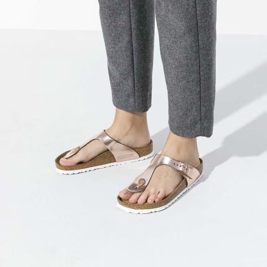 NIB BIRKENSTOCK Gizeh Soft Footbed Sandals – Copper (Rose Gold) EU 37