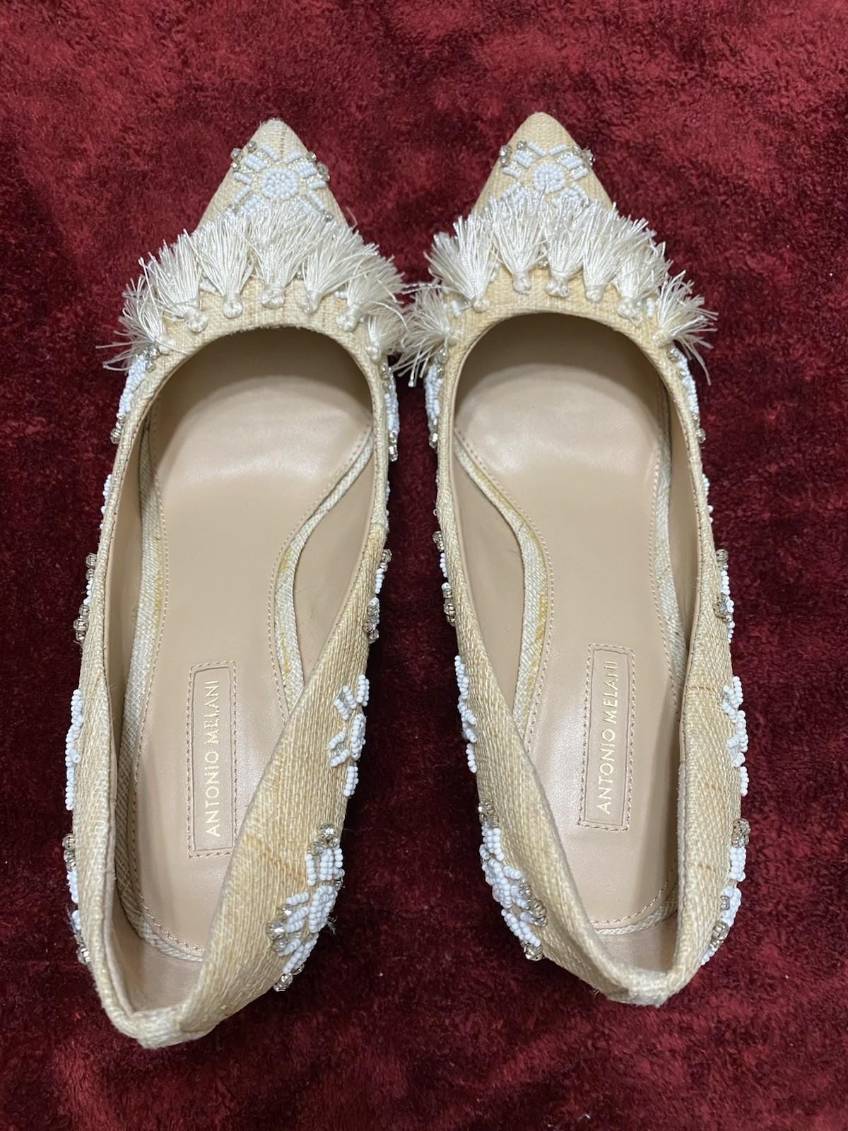 Antonio Melani Ivory Heels 10M Beaded Rhinestone Tassel Dress Shoes Wedding
