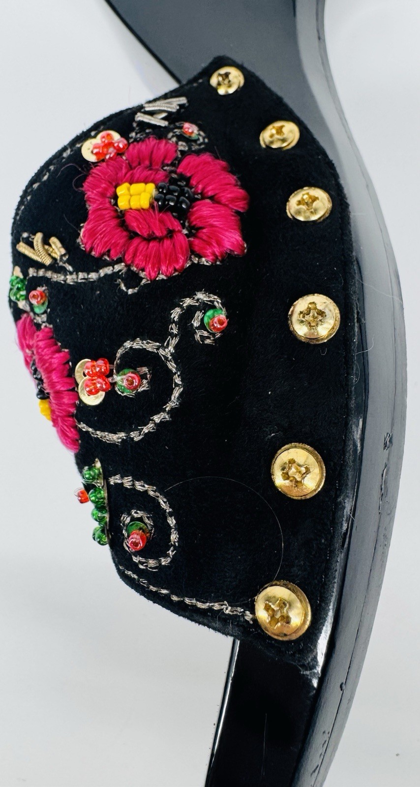 VTG Y2K Carlos by Carlos Santana Paradise Embellished Boho Suede Wedge Mules Sz9