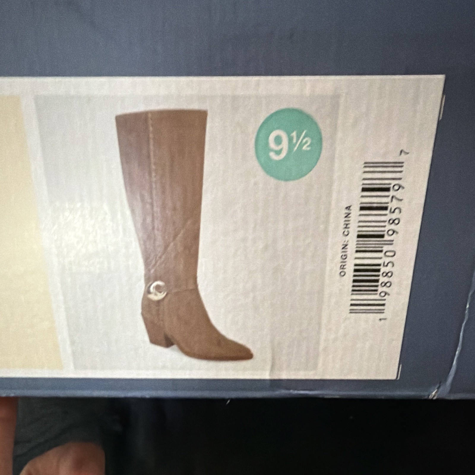 Unisa Women’s Brown Suede Knee High Riding Boots Side Zip Wide Calf 9.5