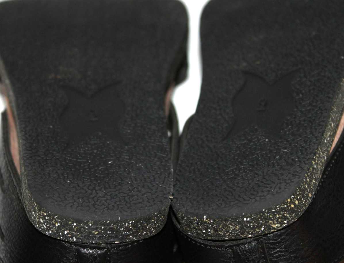 Modzori Black & Silver Low Wedge Reversible Retro Sandals Women’s Size 9
