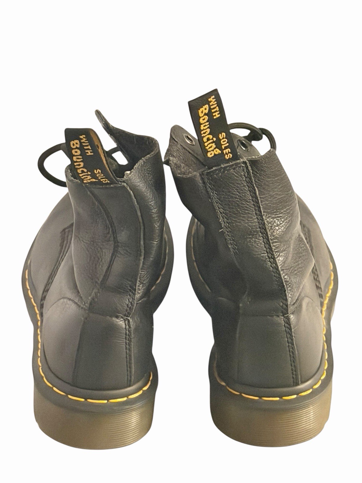Dr. Martens Pascal 1460 Virginia Leather Boots for Women Size US 8L Black