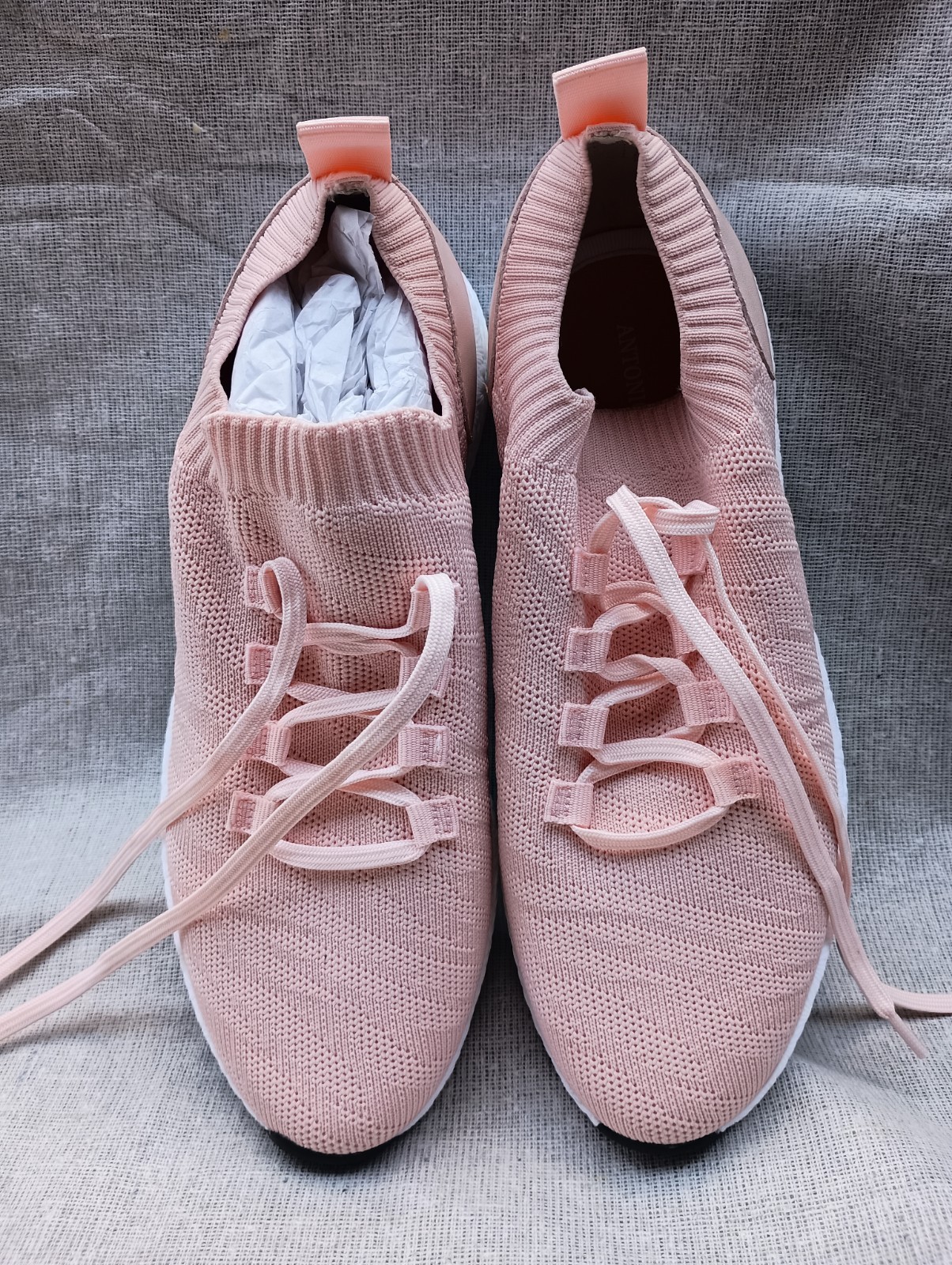 Antonio Melani Lia Ann Salmon Pink Knit Sneakers Comfort Walking Run Shoes 7.5M
