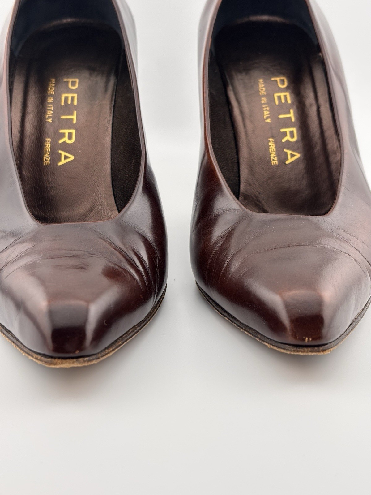 Vtg Womens 7.5 M Firenze Petra Brown Leather Pumps Ribbed Cone Horn Heel Italy