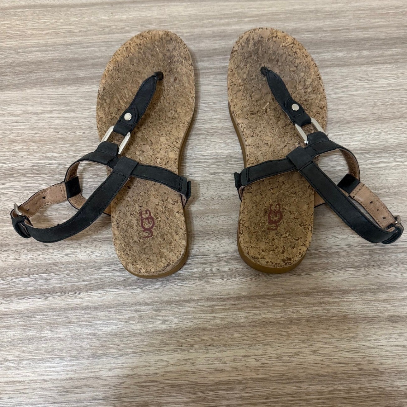 UGG Women Kari T-Strap Sandals 6.5 Black Leather Cork Flat 1112677 Boho Summer
