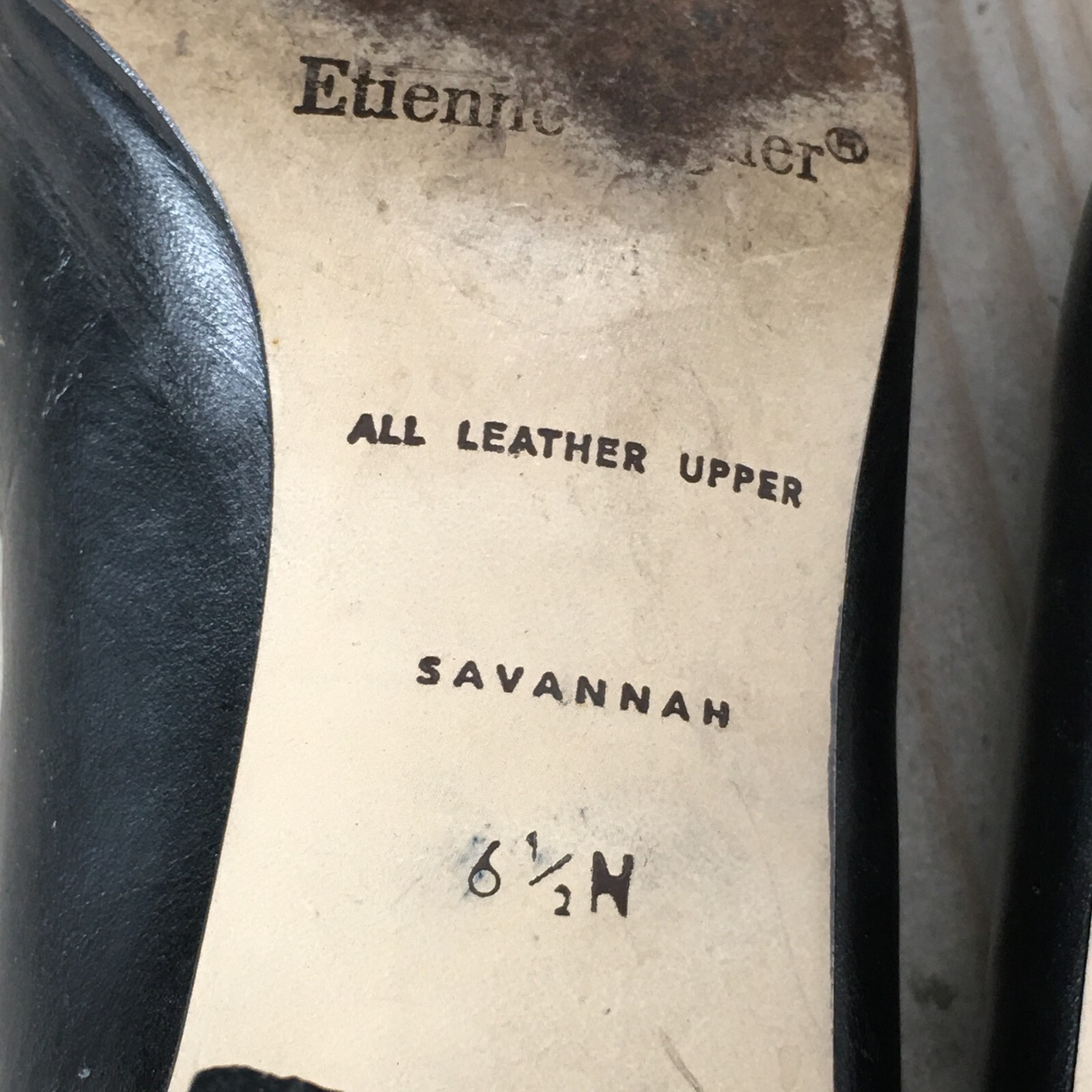 Etienne Aigner Pumps Womens 6.5N Black Savannah Slip On Casual Comfort Leather