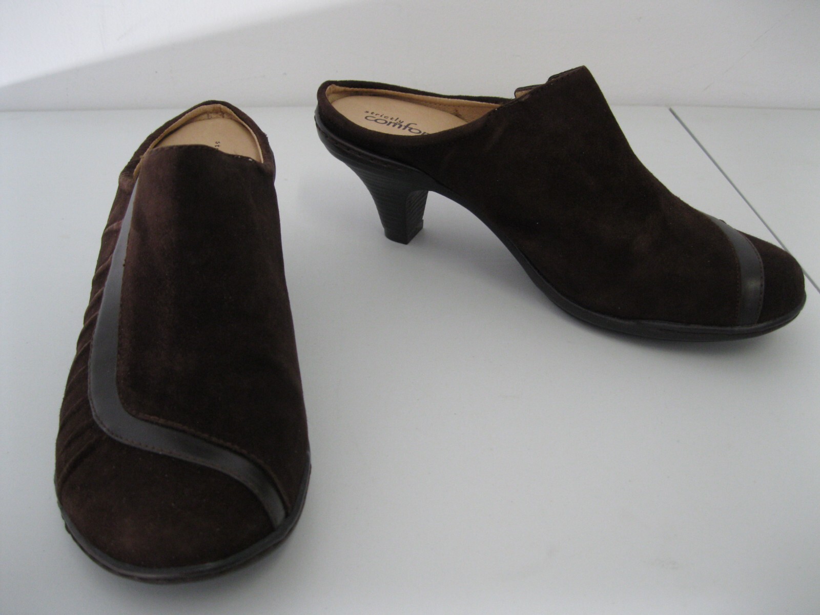Strictly Comfort Suede Mules Women Ladies Shoe Jaden Chocolate Size 9 Medium