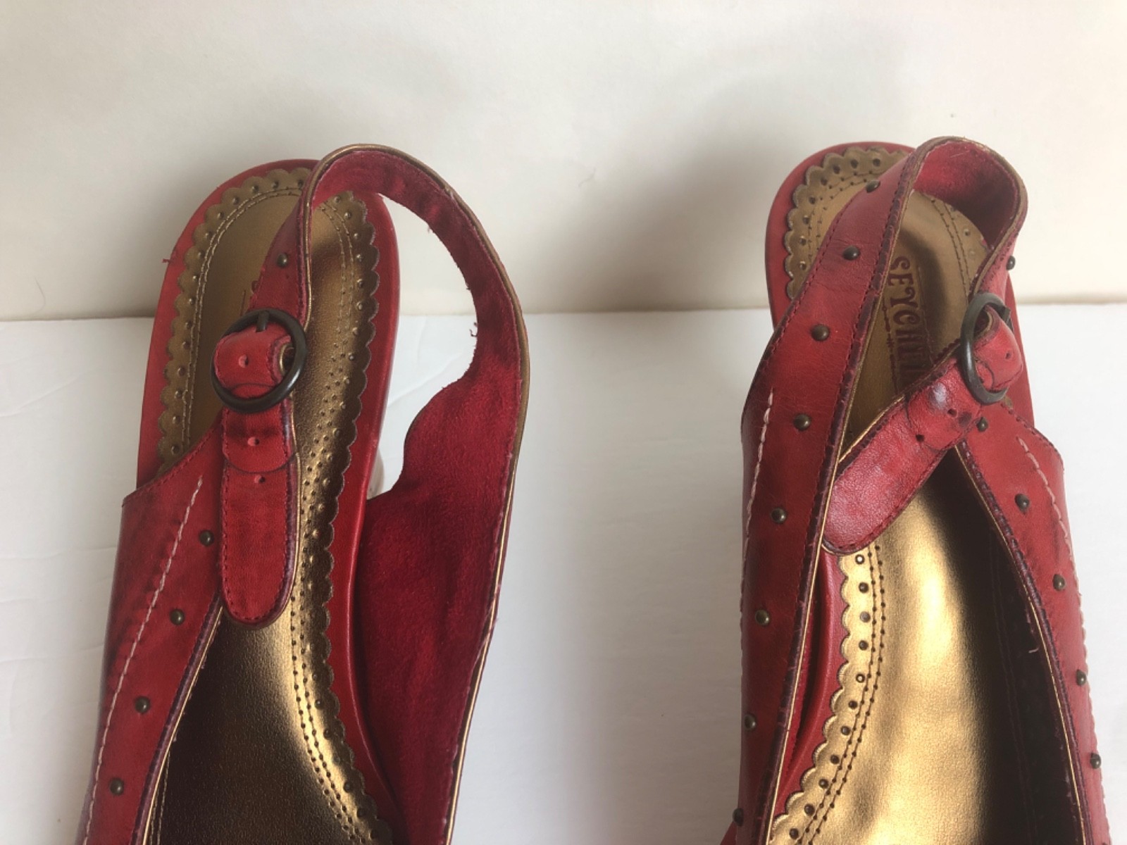 Seychelles size 10 red leather peep-toe slingback heels; brown layered cone heel