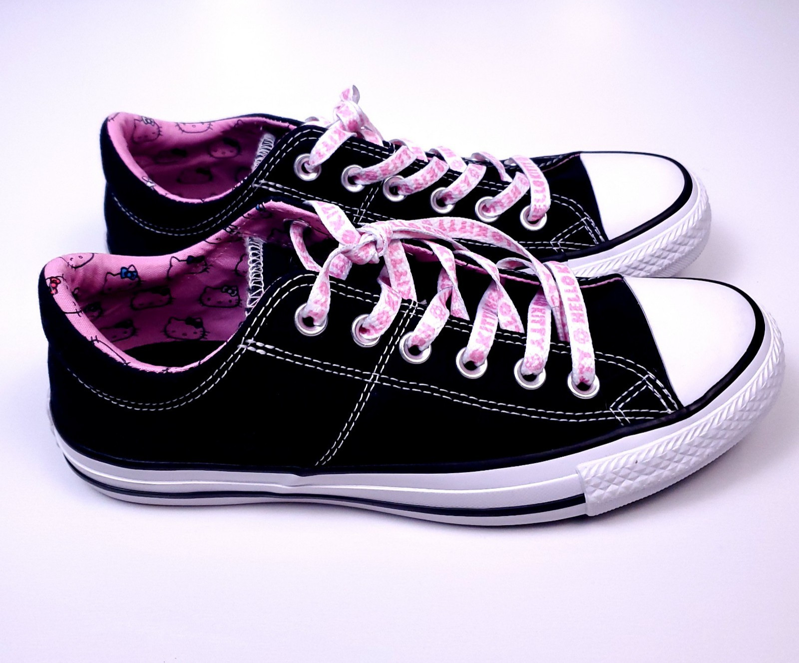Converse Chuck Taylor All Star Madison Ox Hello Kitty Women’s Size 8.5 Low Top