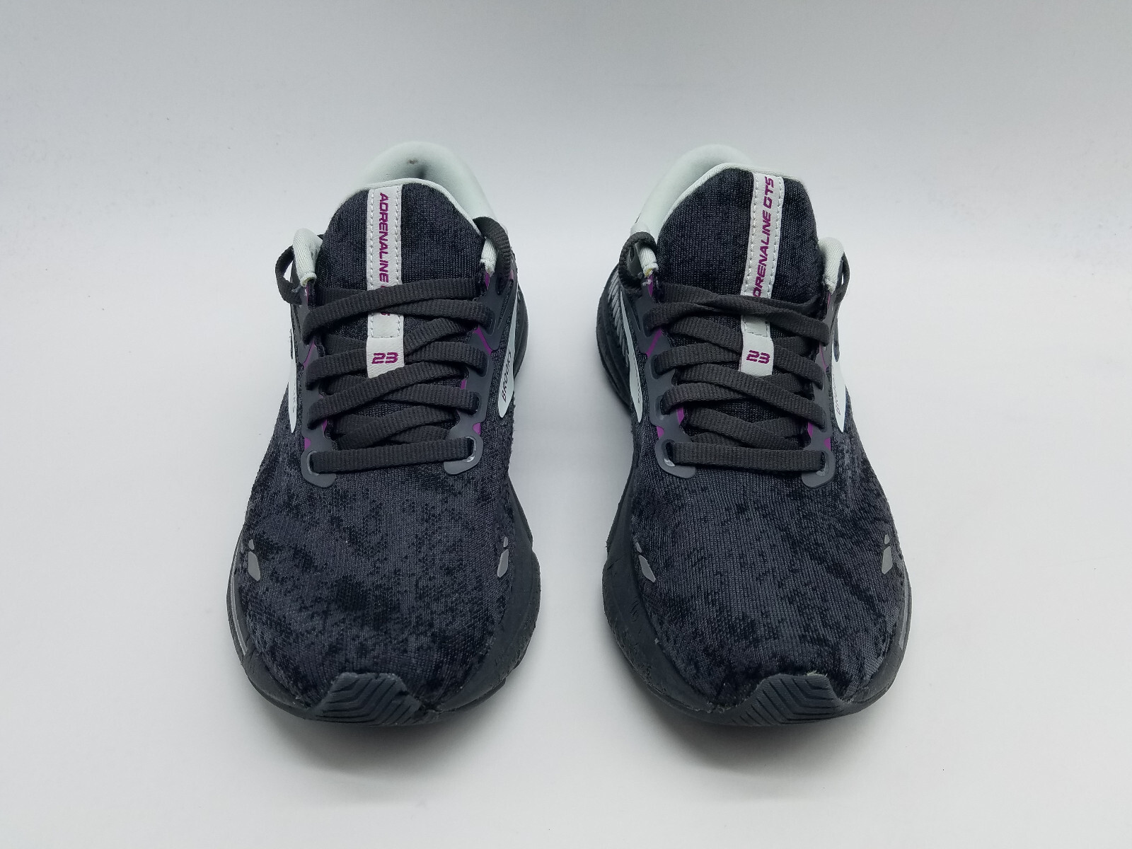 Brooks Adrenaline GTS 23 Women’s Size 6.5 D (Wide) Running Shoes *See desc