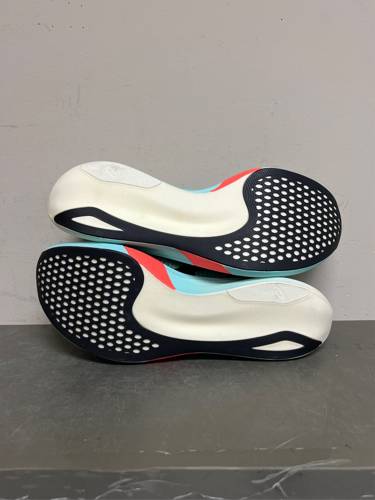 ASICS Unisex Adult METASPEED Edge Shoes