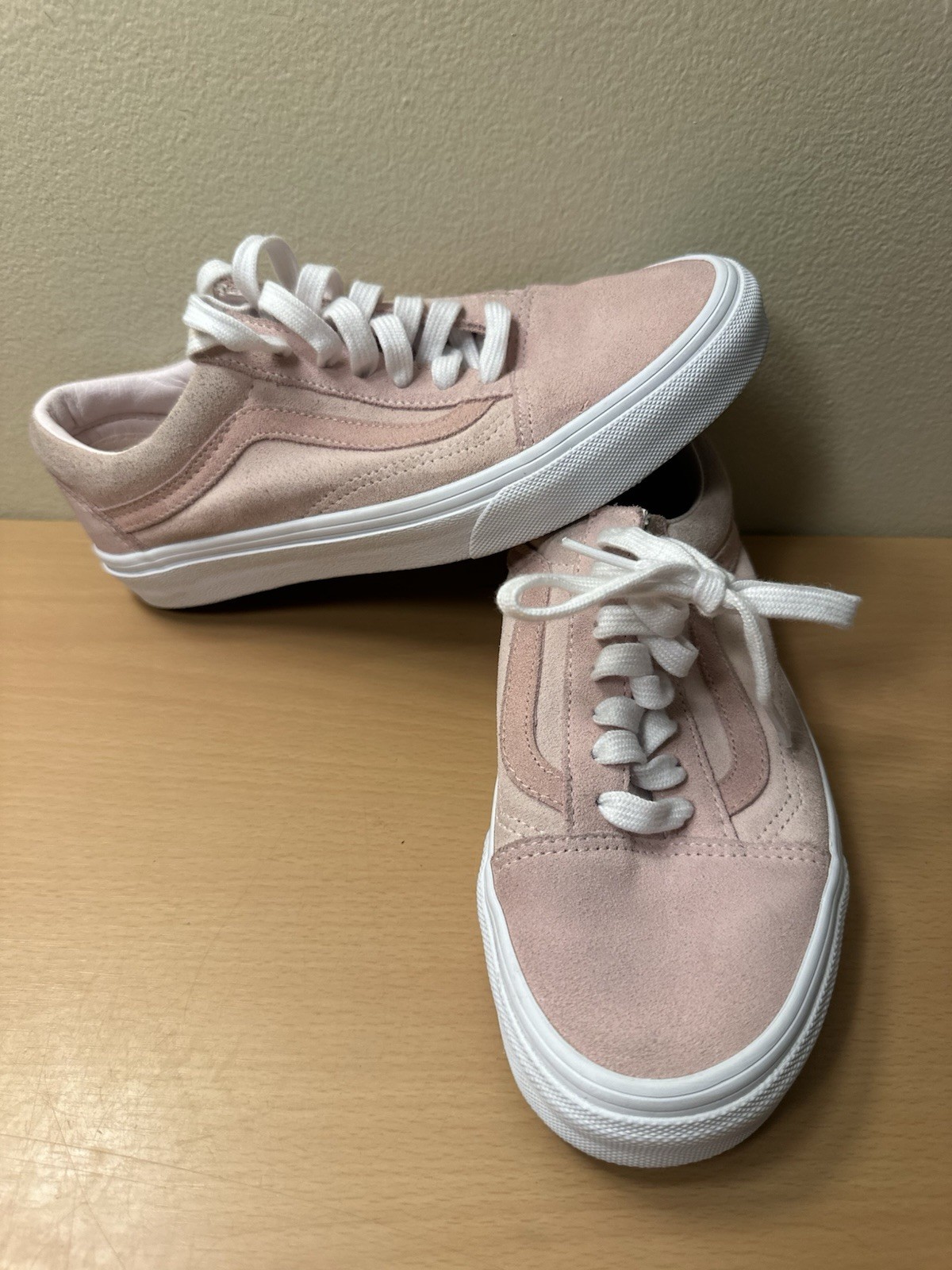Vans 721454 Pink Suede Unisex Shoes Size Men’s 5 Women’s 6.5