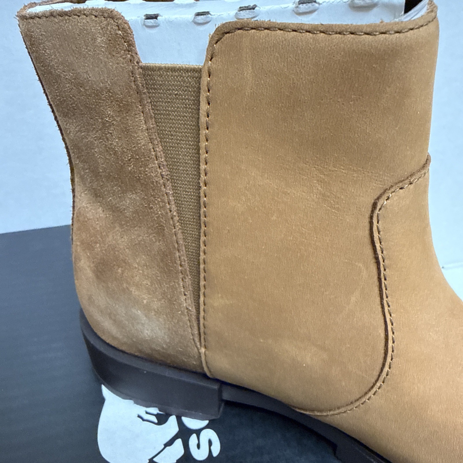 SOREL Boots Emelie II Zip WP Women’s Sz 8.5 Waterproof