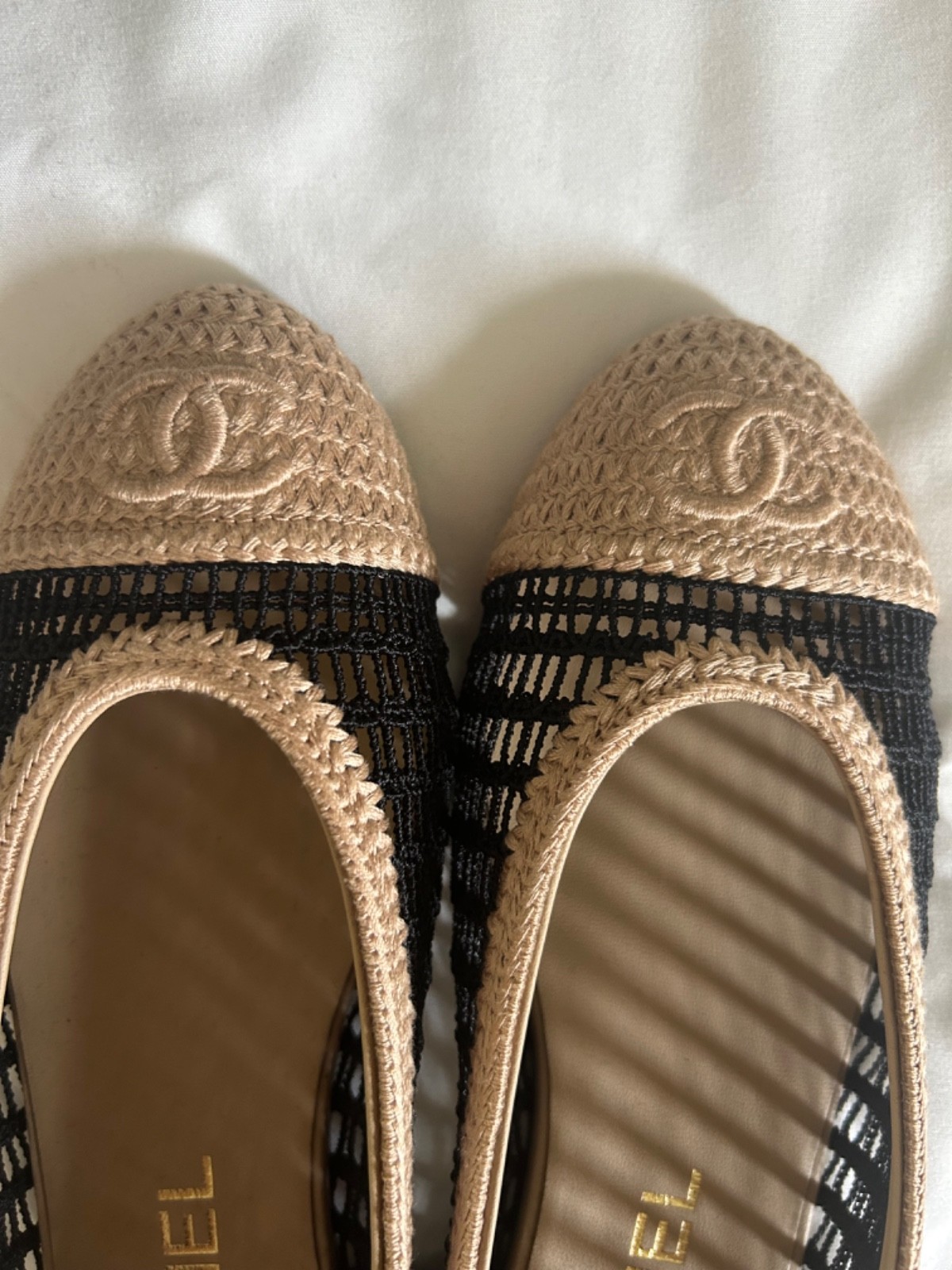 Authentic New with box Chanel crochet raffia ballet flats size 36