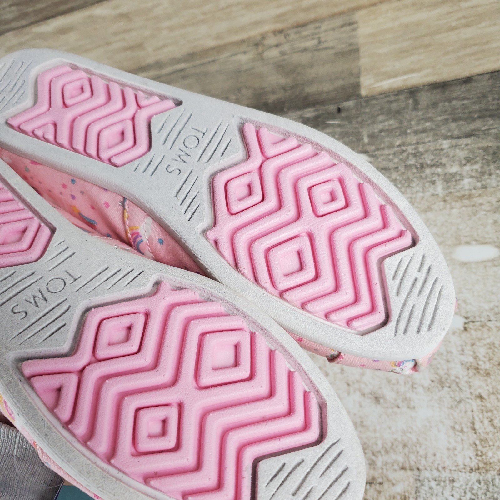 Toms Alpargata Womens Shoes Sz 6 Pink Almond Blossom Unicorn Print Slip On Flats