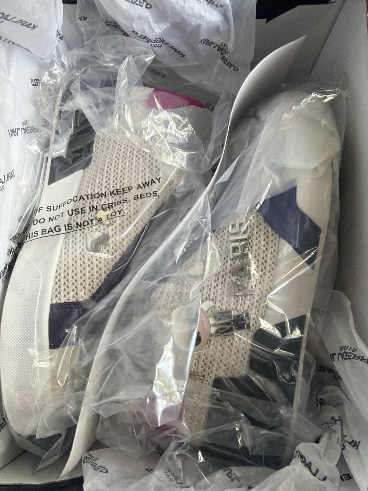 Women’s KARL LAGERFELD PARIS Cate Pins sneakers Navy SZ 6