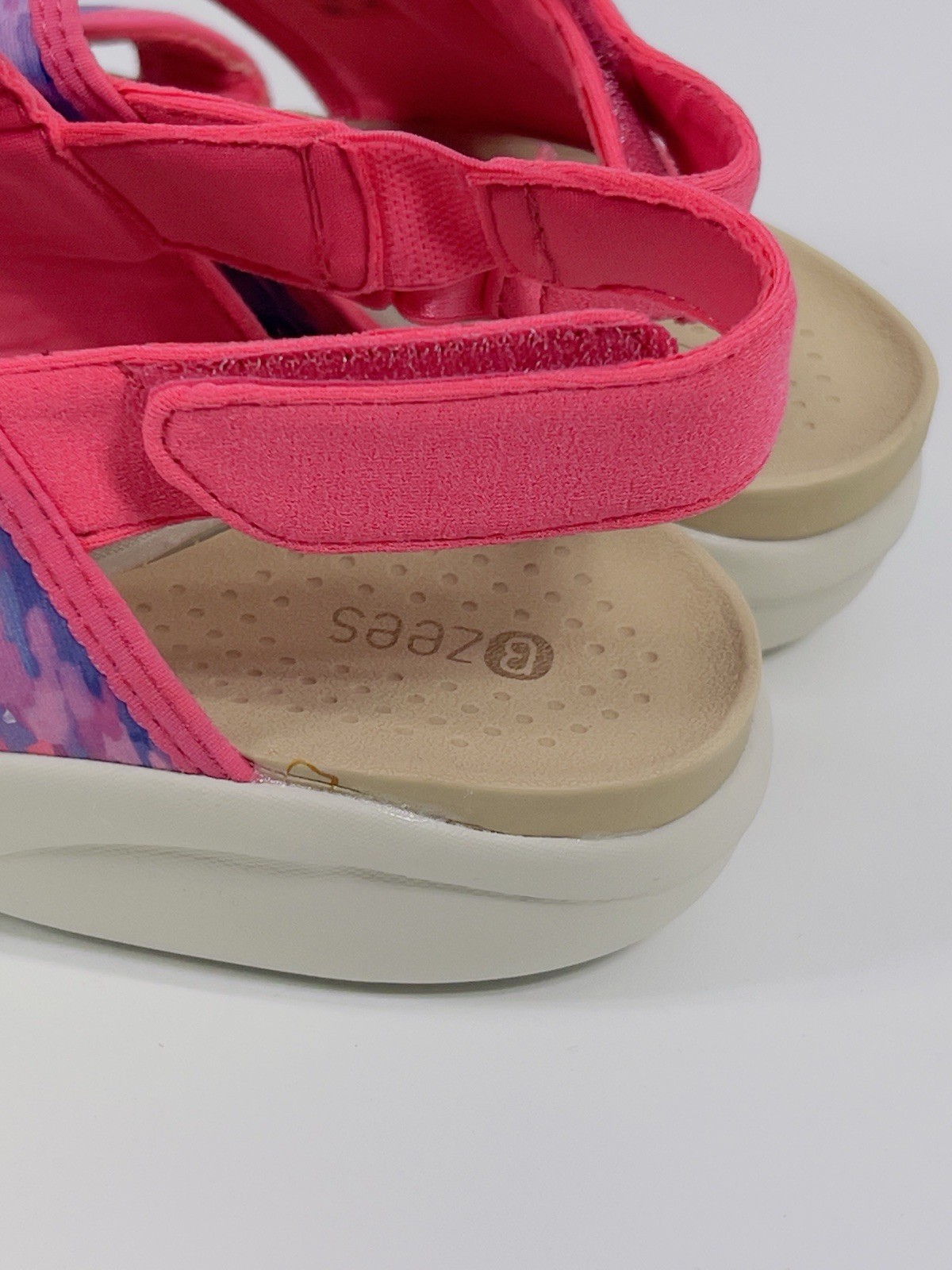 Bzees Sandals Womens 11M CARNIVAL Bright Pink Purple Soft Comfort Summer Shoes
