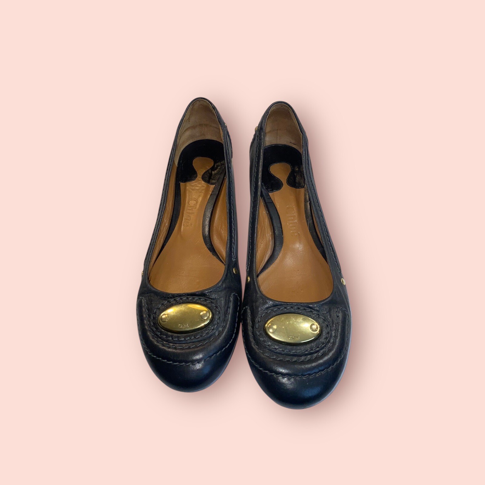 CHLOE Black Luxury Designer Leather Flats Metal Logo Accents Made In Italy 39