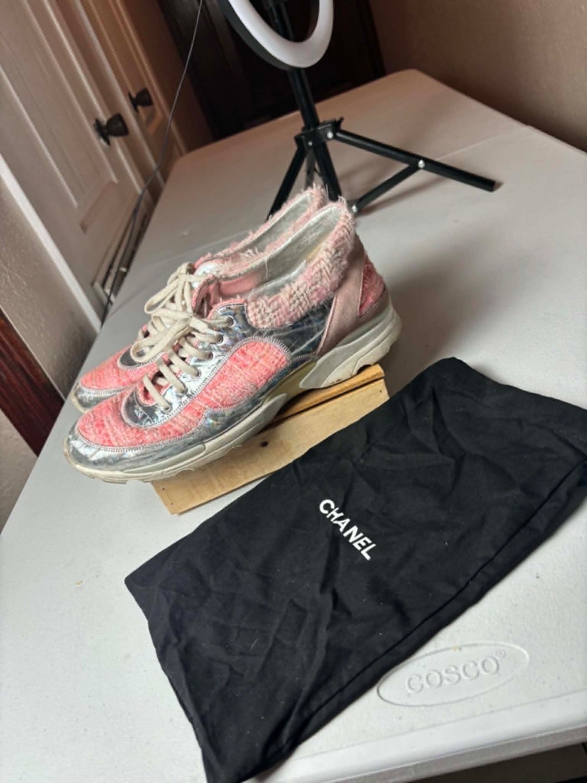 CHANEL 2014 pink tweed silver holographic silver leather sneakers Sz 42 / 12 US