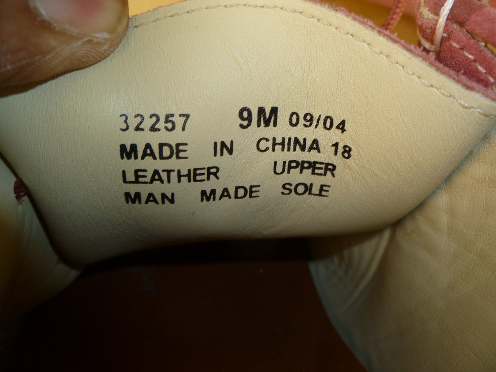 WOMENS CLARKS WALLABEE BOOT