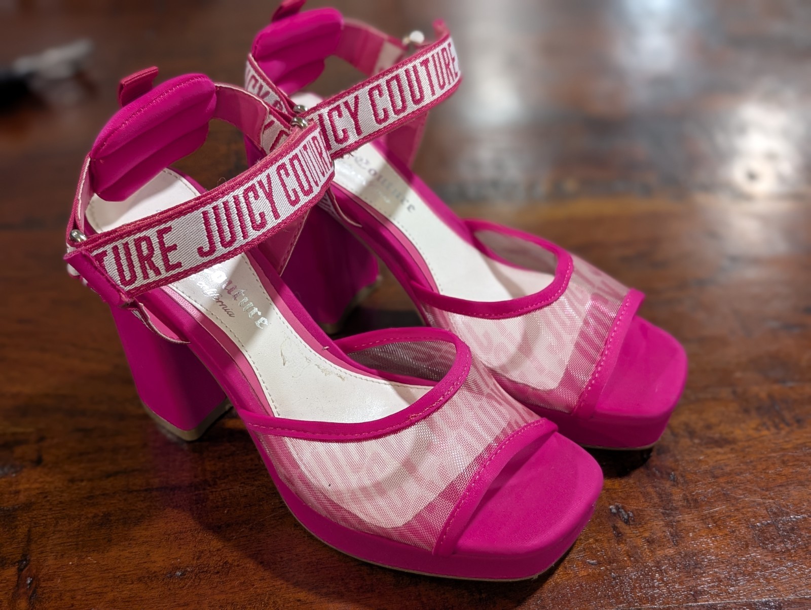 Juicy Couture Pink Platform Strapy Block Heels JC-Gramercy Size 7M