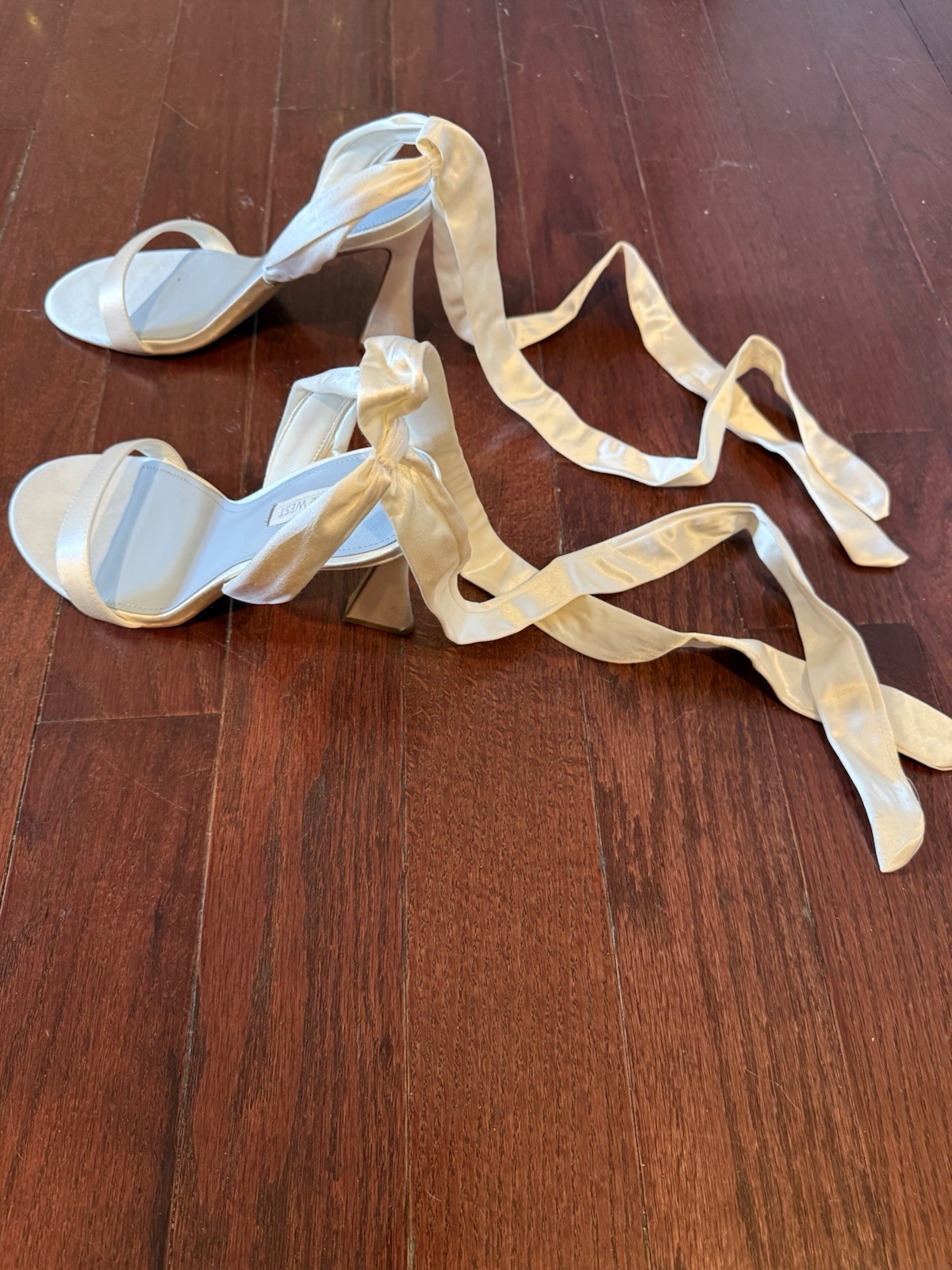 Nine West Women’s Ivory Satin Strappy Ankle Tie Heels Open Toe 9.5 M NIB