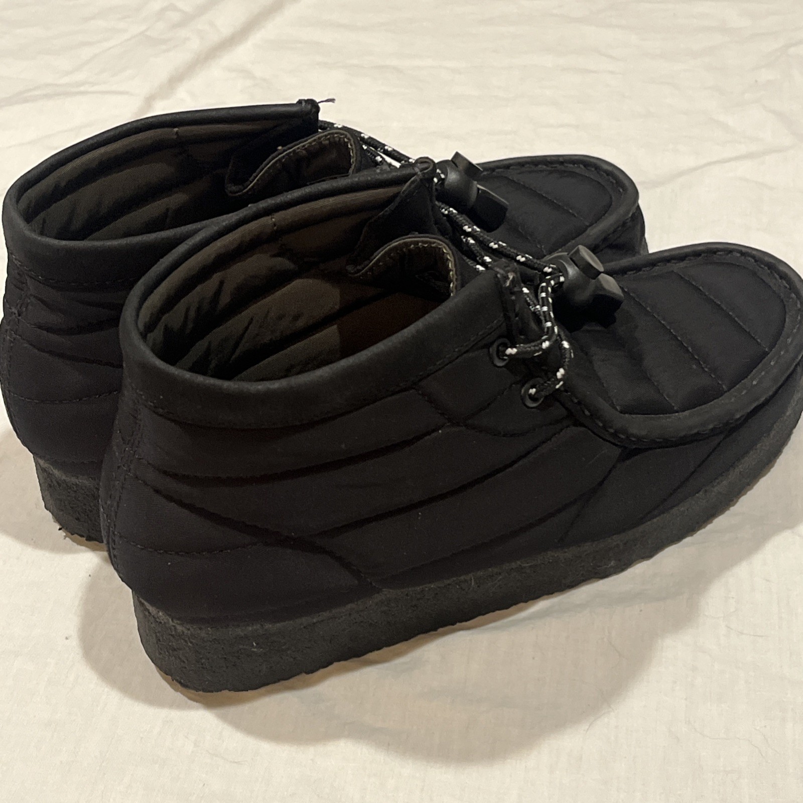 Clarks Originals Wallabee Quilted Nylon Ankle Boots Women’s 8 Black Toggle Crepe