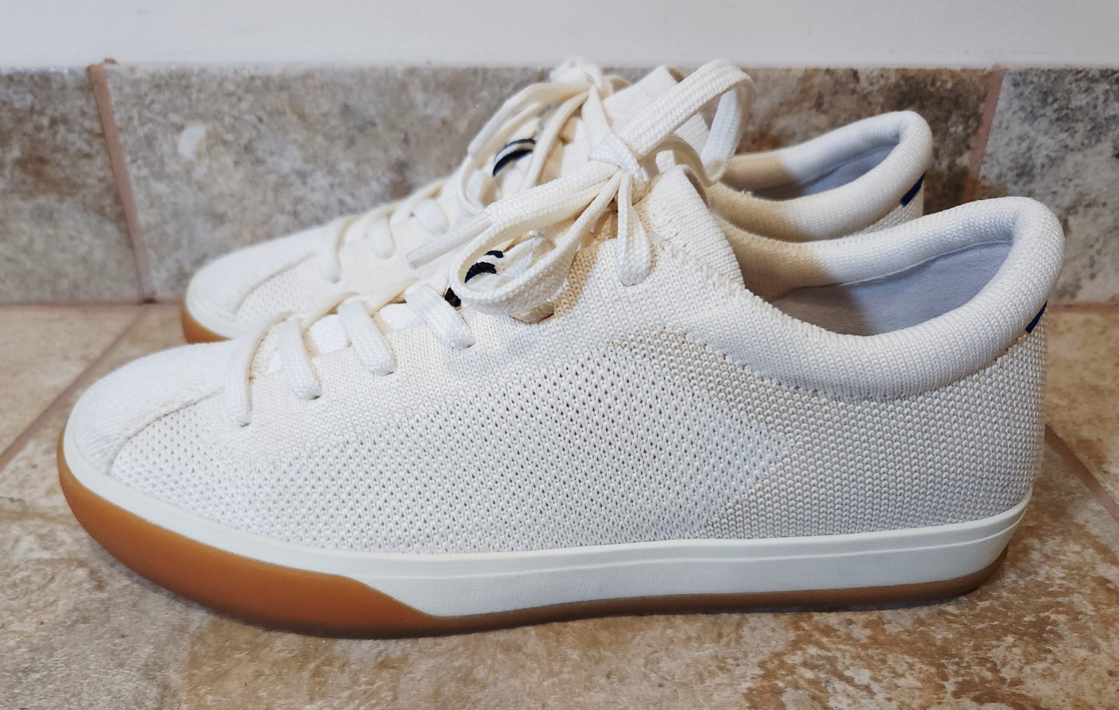 Rothy’s The Lace Up Sneaker Womens Casual Shoes Ivory White Knit Fabric 7 EUC VG