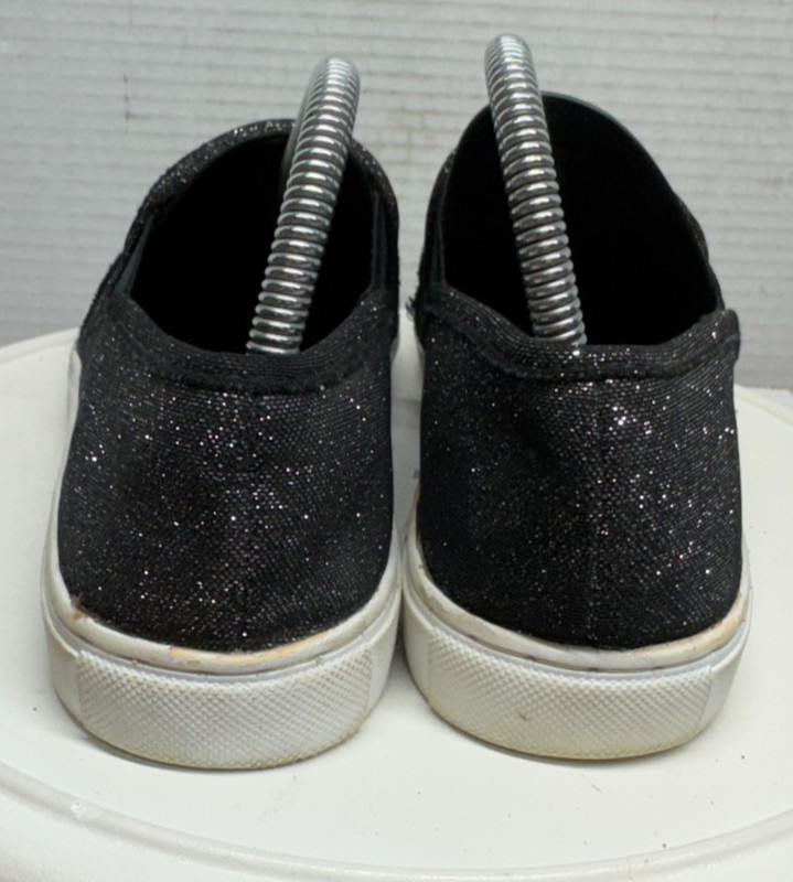 Trash Women Loafer Shoes Slip on Black Metallic Silver 179628 Casual Size 7 37.5
