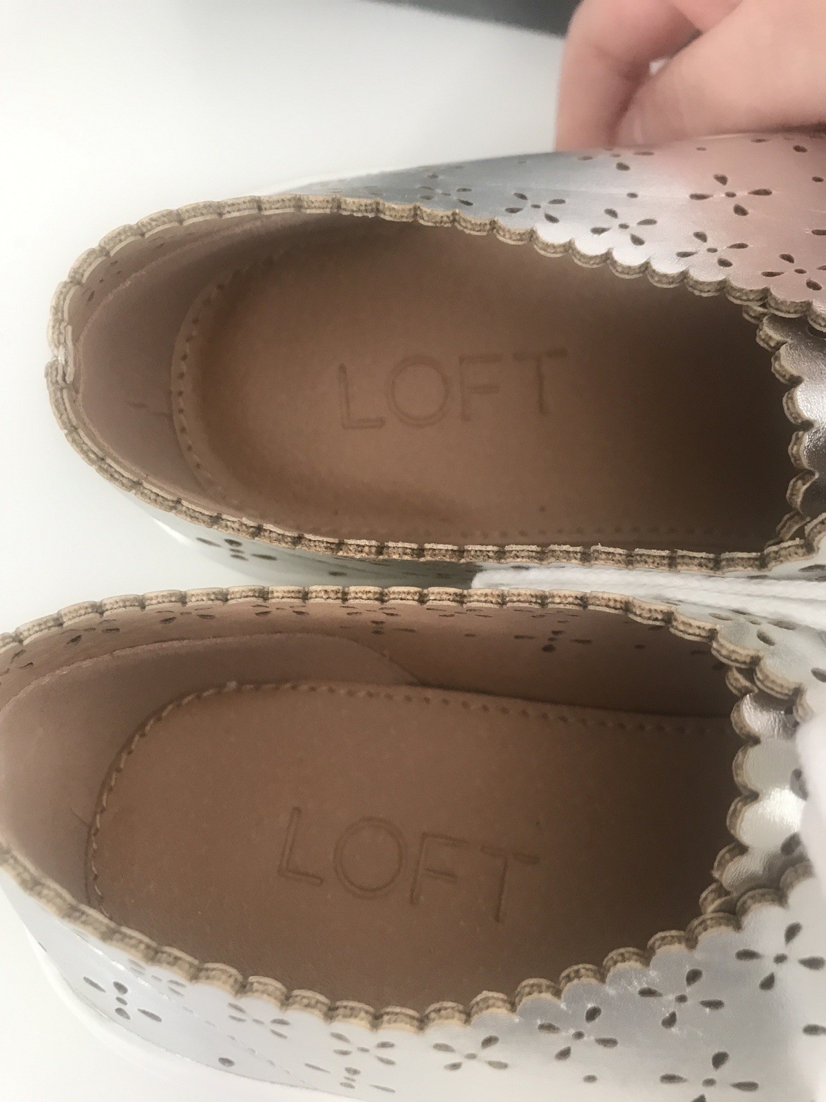 New LOFT Ann Taylor Silver Perforated Eyelet Vegan Leather Sneaker Size 5.5