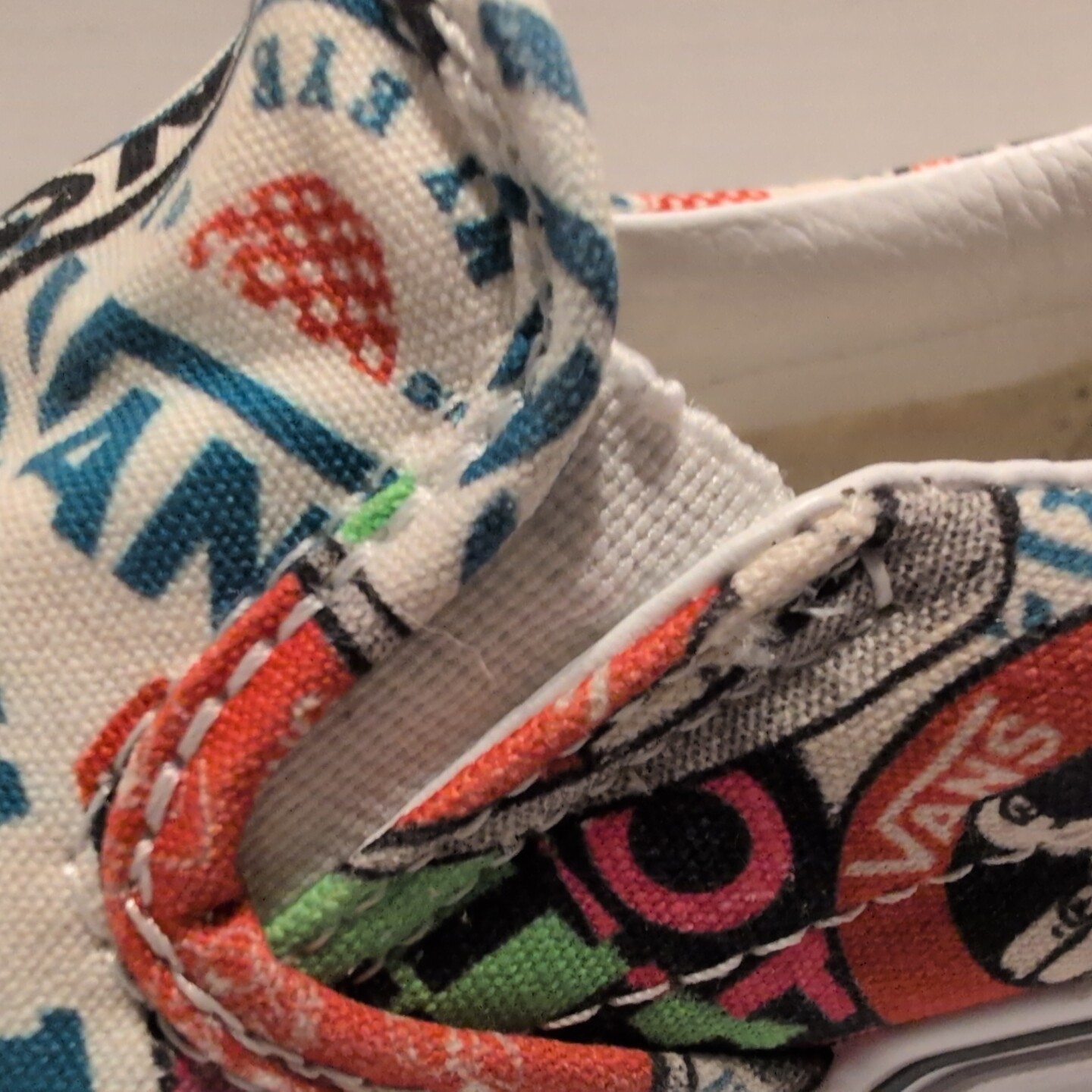 VANS Men’s 7 / Women’s Size 8.5 Classic Slip On Mash Up Stickers Print Graphics