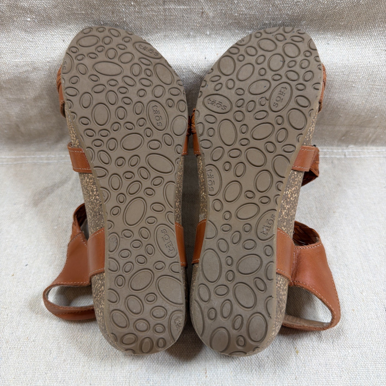 Taos Trulie Burnt Orange Woven Leather Braid Wedge Sandals Womens US 8-8.5 EU 39