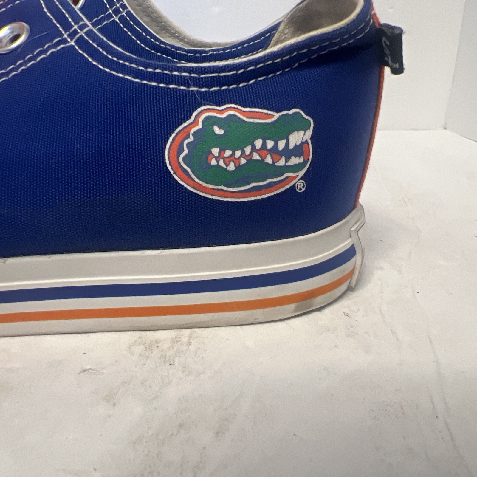 Skicks U Of F Florida Gators Swamp Canvas Low Top Sneakers Women 11 Men’s 9