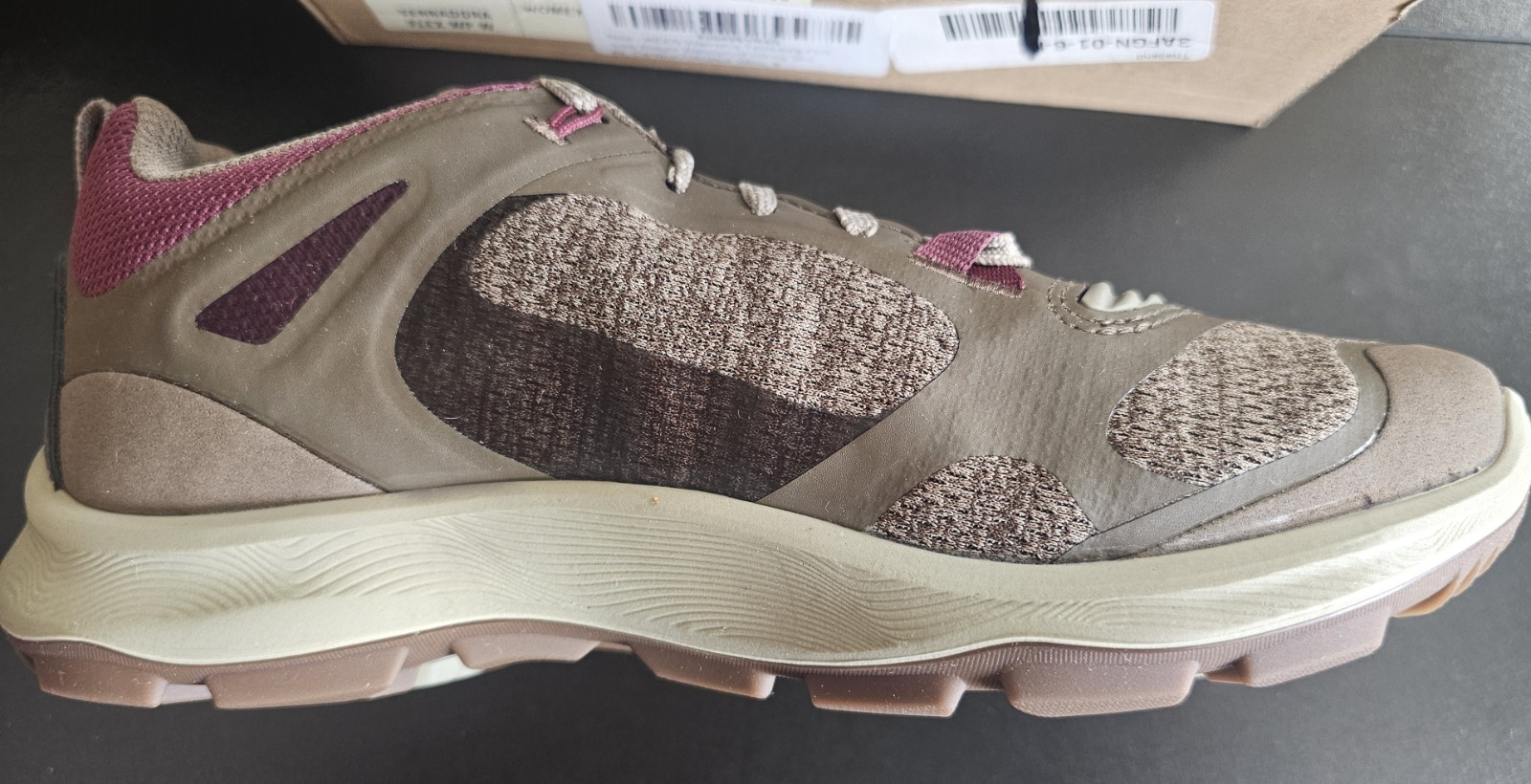 Keen Terradora Flex WP Women’s Hiking Shoe Size 6 Canteen Windsor Wine NIB