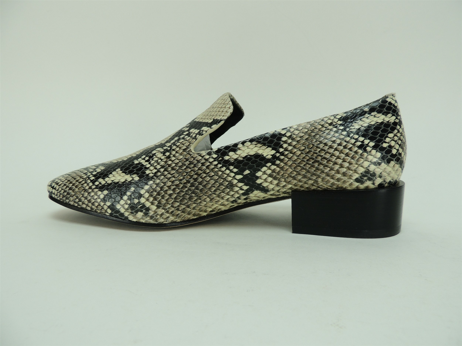 Via Spiga Women’s Baudelaire Loafers Rocia Snake Leather Size 6.5 M