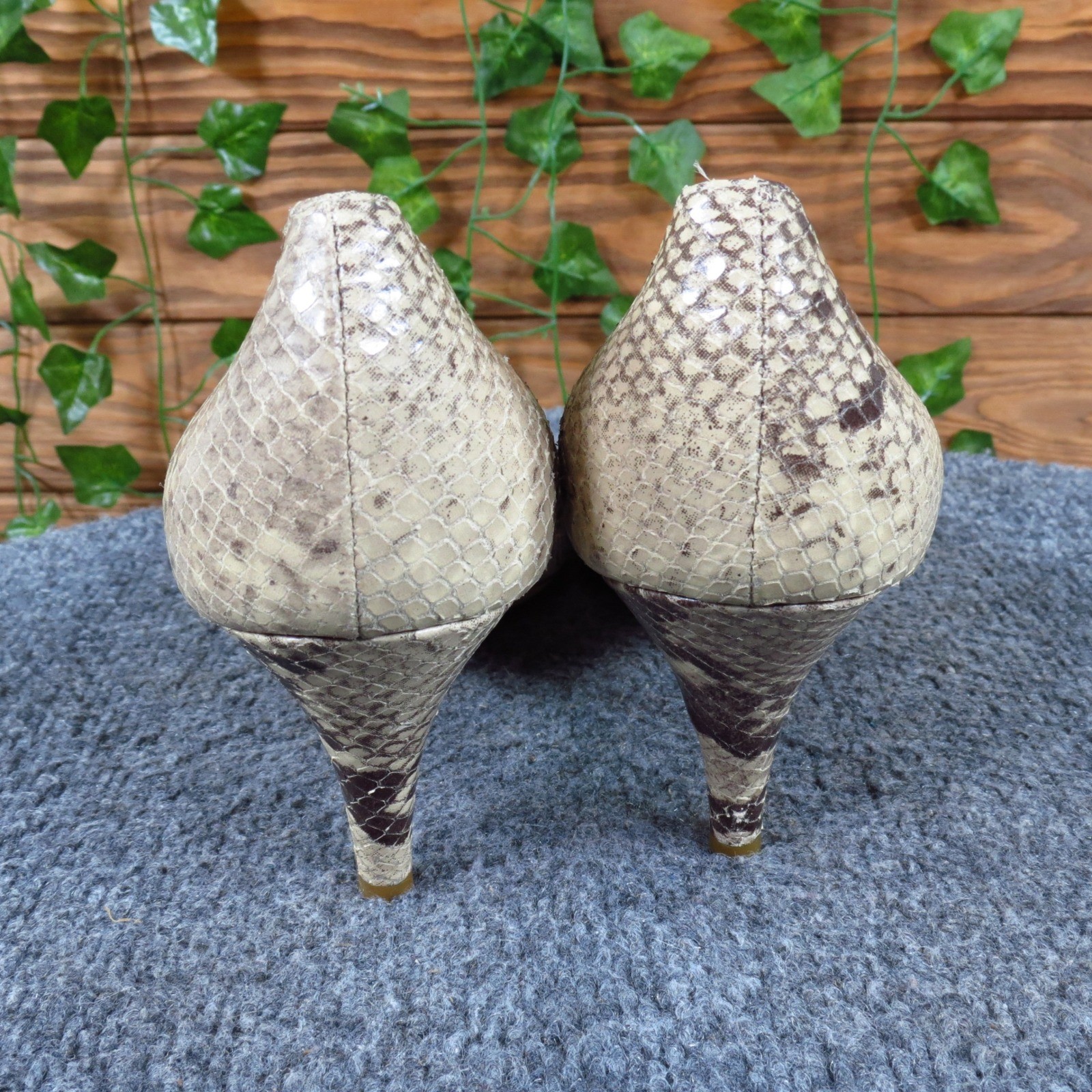 Loeffler Randall Women Peep Toe Pump 10.5 Professional Snakeskin Leather Beige