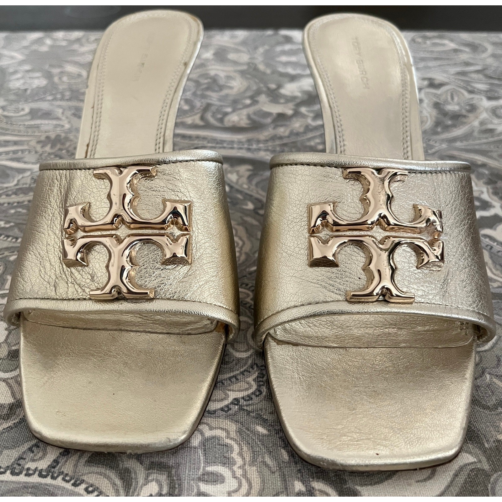 Tory Burch Eleanor Metallic Gold Medallion Mule Sandals sz 7.5