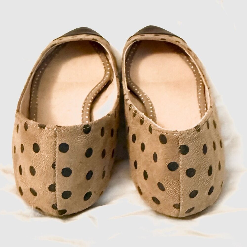 Old Navy Cap Toe Flats Camel with Black Polka Dots Size 8 Casual Workwear