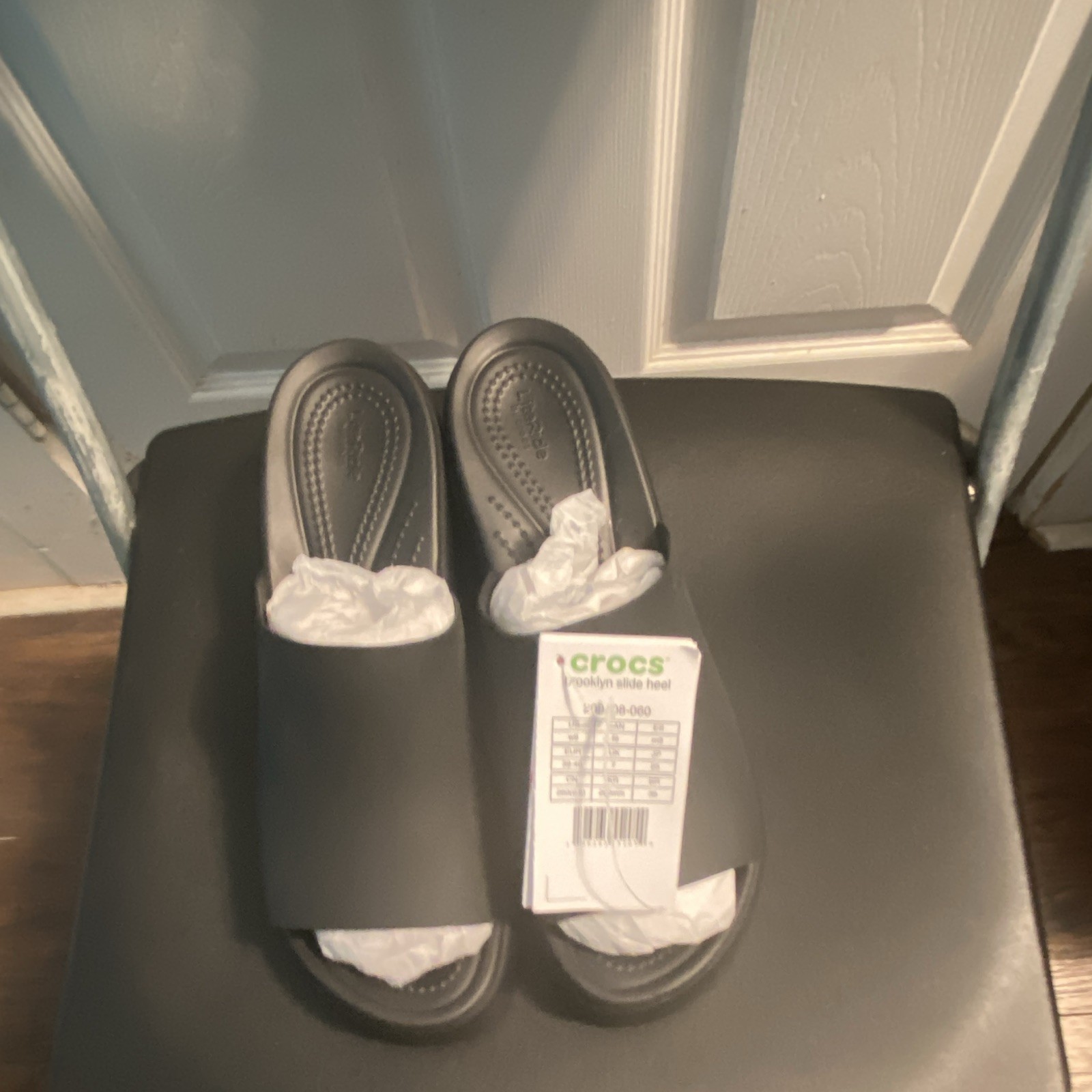 Crocs Women’s Gray Slip-On Slide Wedge Sandals Comfort Logo Solid US 8