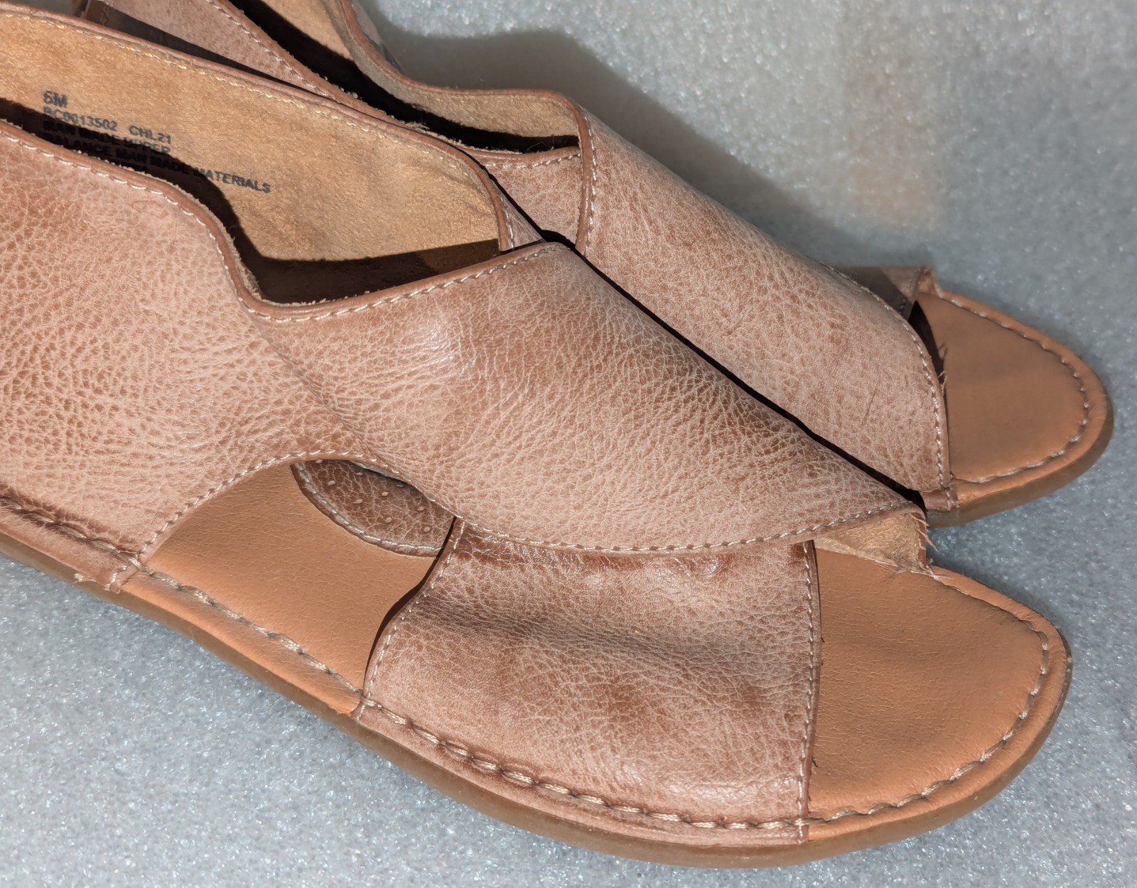 B.O.C. Bria Women’s US 6 M Man Made Tan Crossover Heel Zip Open Toe Flat Sandals