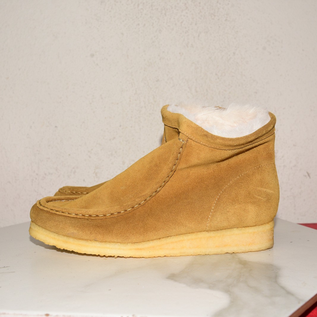 Clarks Originals Wallabee Hi Suede Boot Women US 10