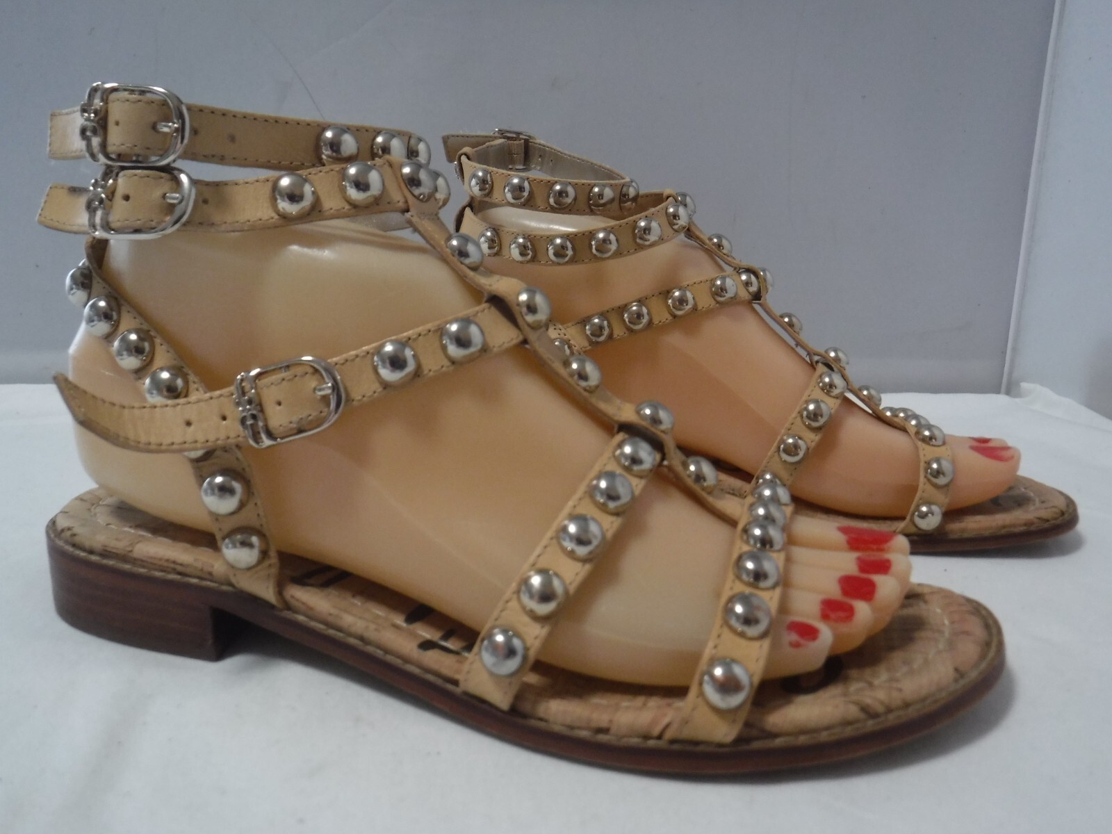 PF2 Sam Edelman Eavan Tan Nude Gold Studded Strappy Thong Sandals Sz 7 M Women’s