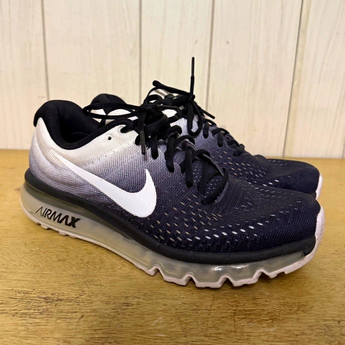 Nike Blue and White Gradient Air Max Running Shoes – 2017