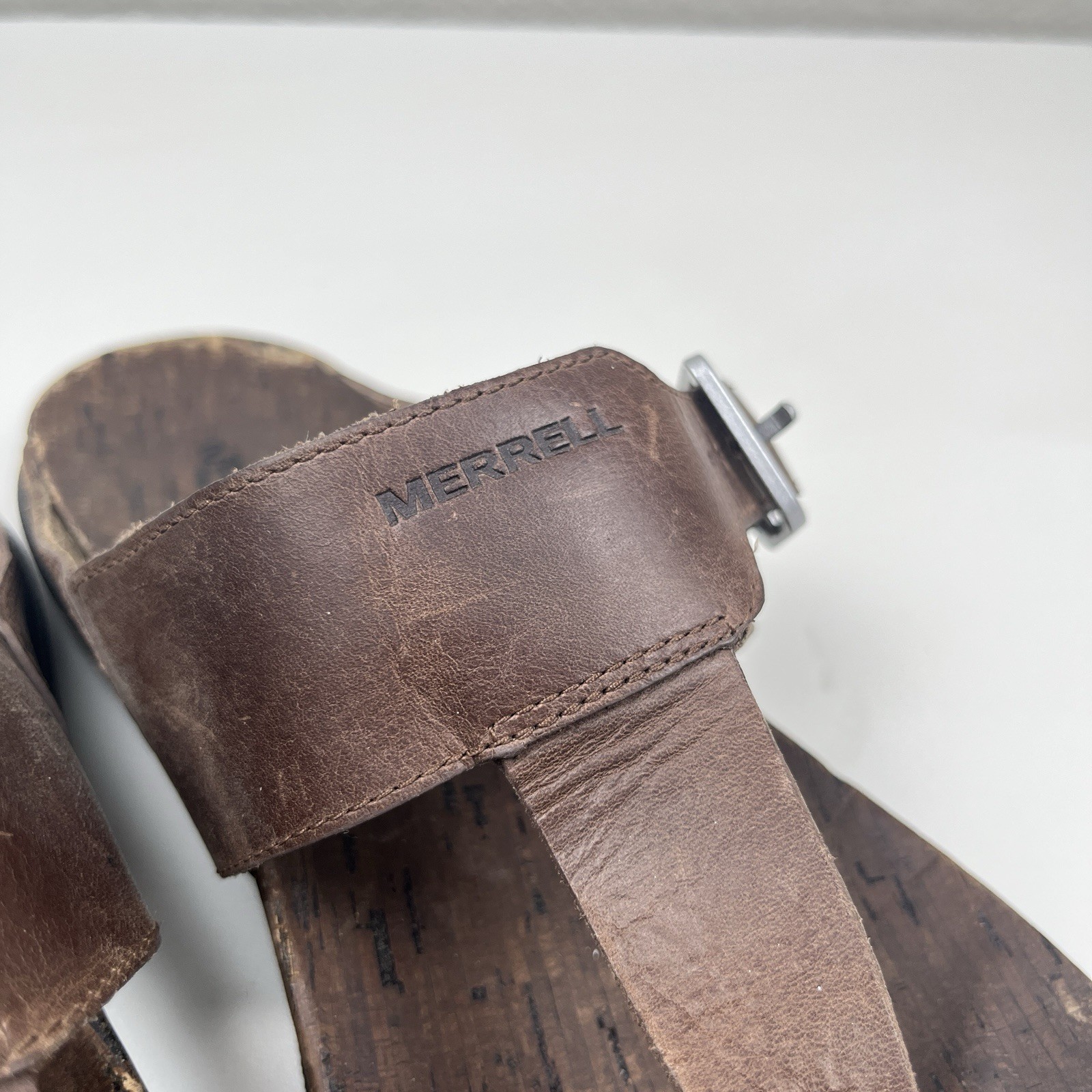 Merrell Women’s Brown Leather Thong Sandals Adjustable Buckle US 8