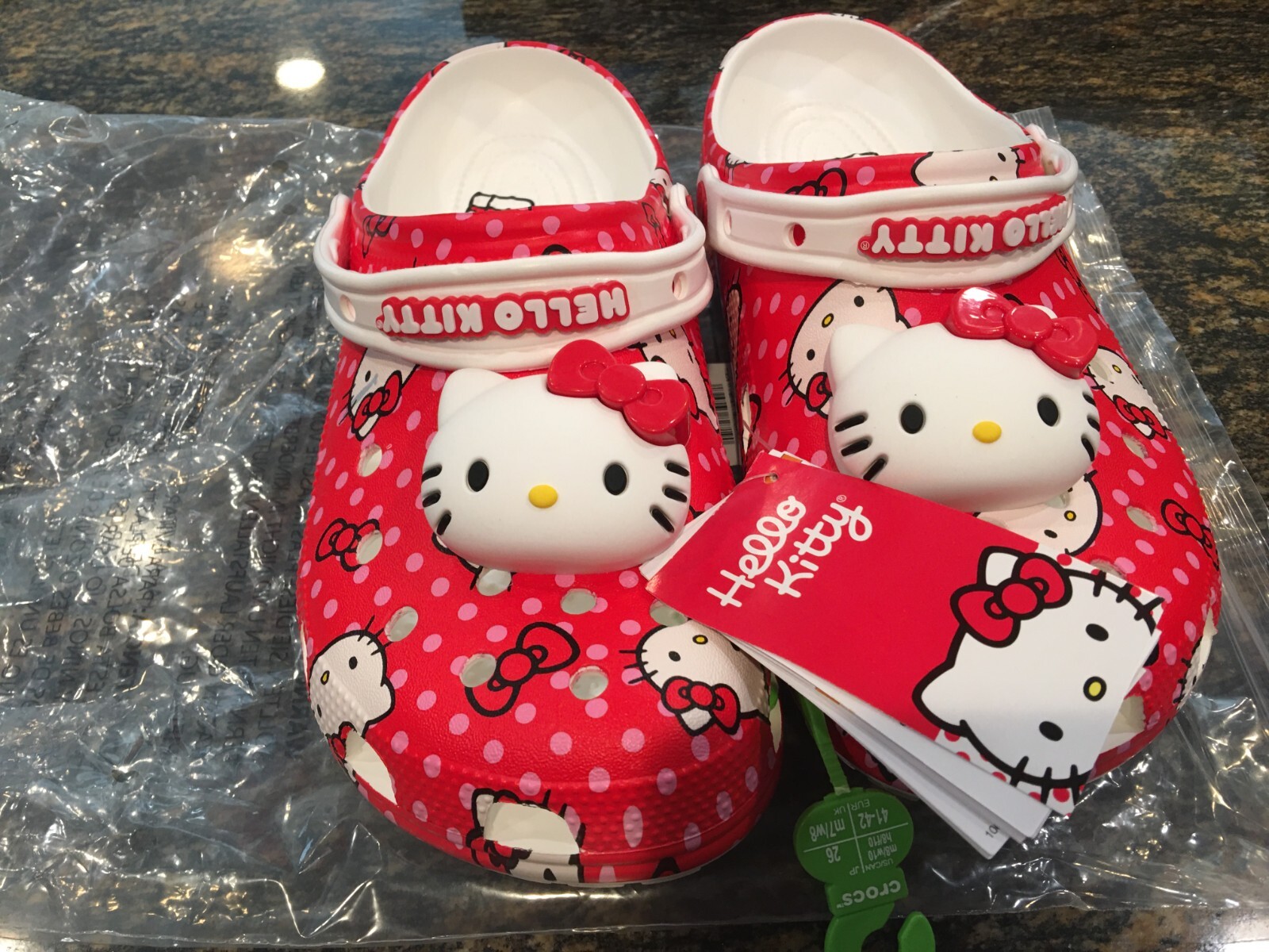 NEW Womens Crocs Hello Kitty Red Classic Clog Shoes, size 9 (also mens size 7)