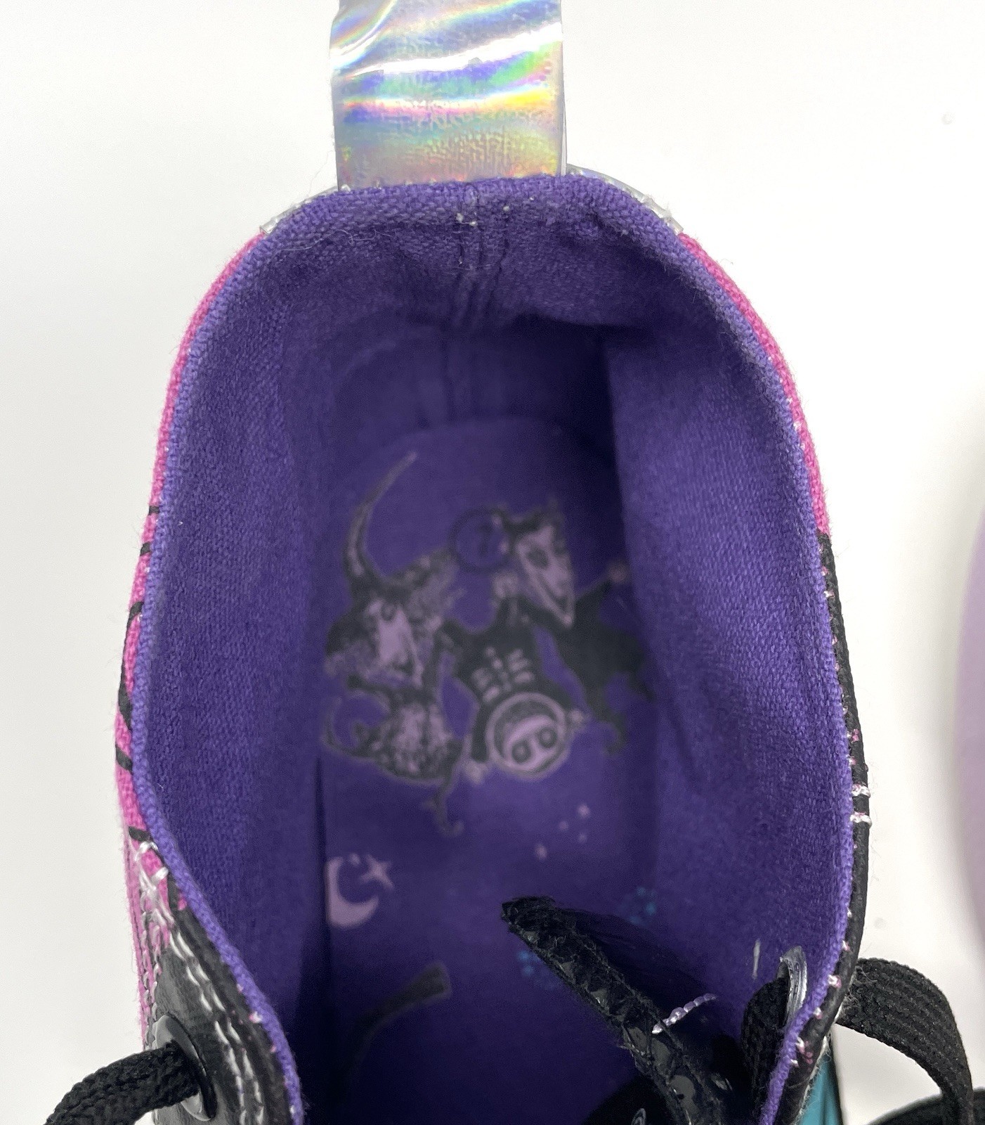 Disney Ground Up Tim Burton Night Before Christmas Hi Top Shoes Size 7 **READ**