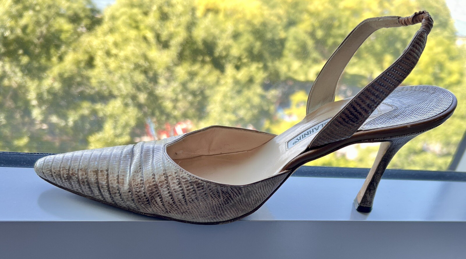 Manolo Blahnik Heels Metallic Rose Carolyne Python Slingback Pumps Gold 7