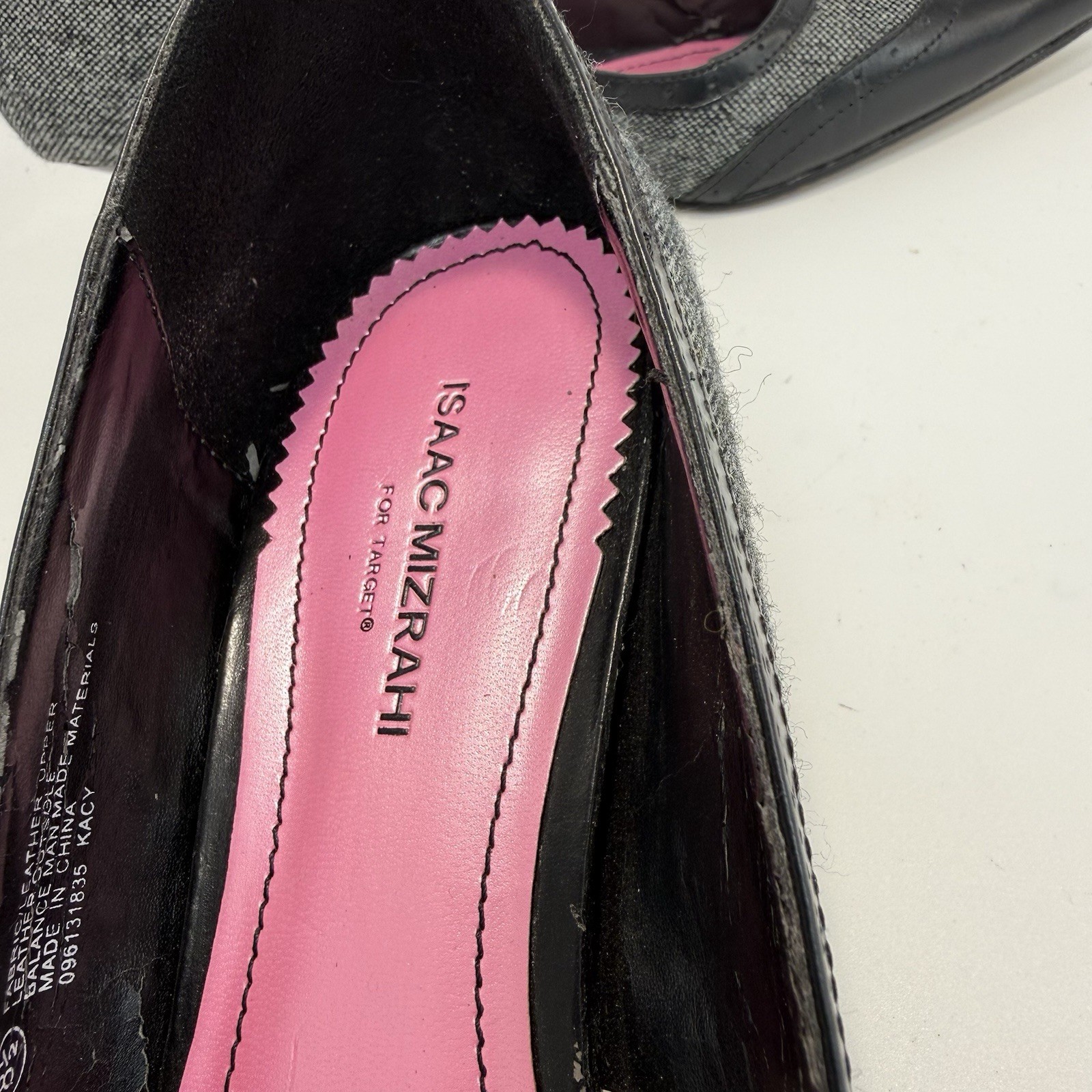 Isaac Mizrahi For Target Women’s Kitten Heels Size 8.5 Fabric/Leather Cap Toe