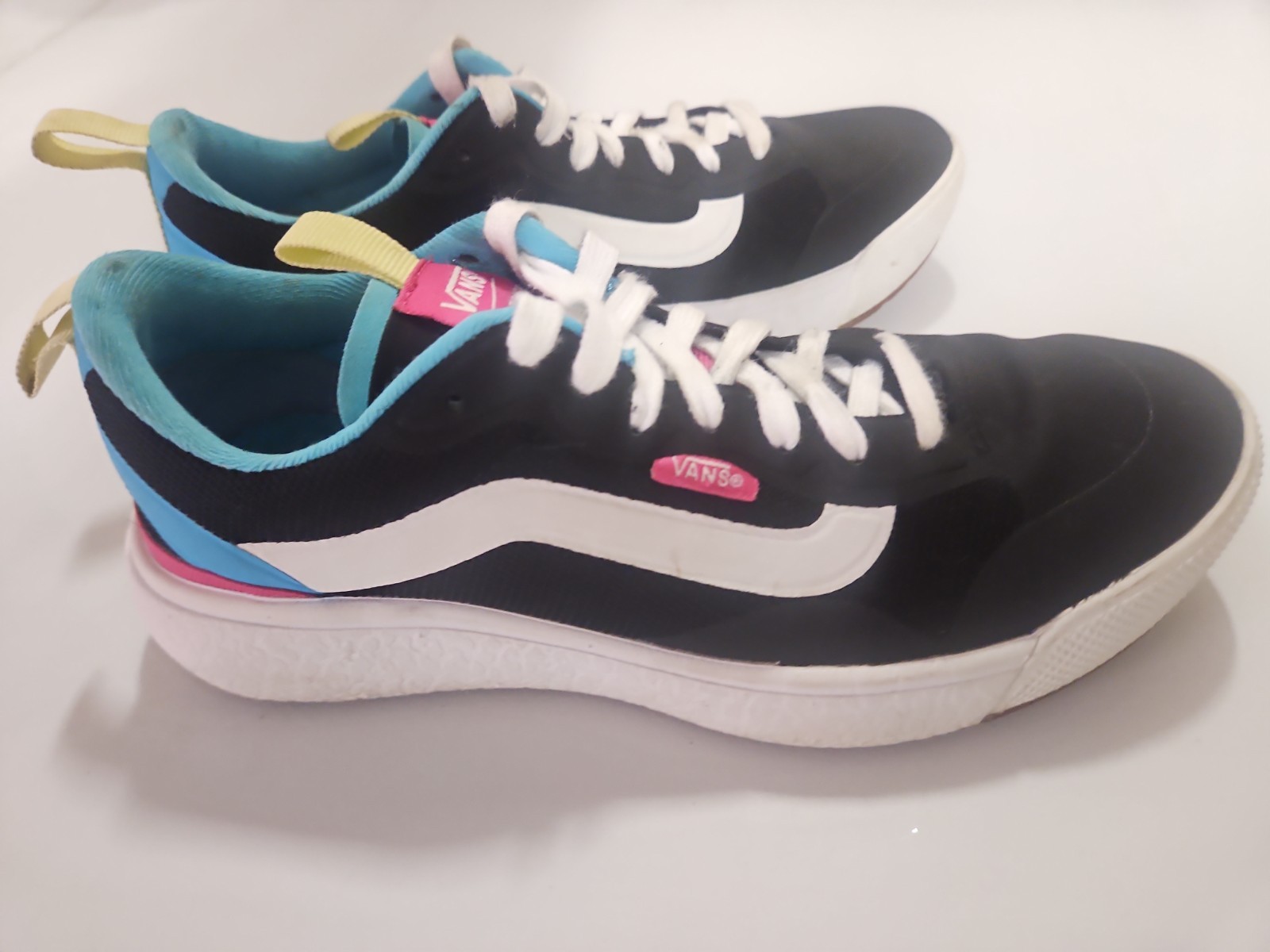 VANS UltraRange / Ultra Cush Pop Black Skateboarding Men 5/ Women 6.5 Sneakers