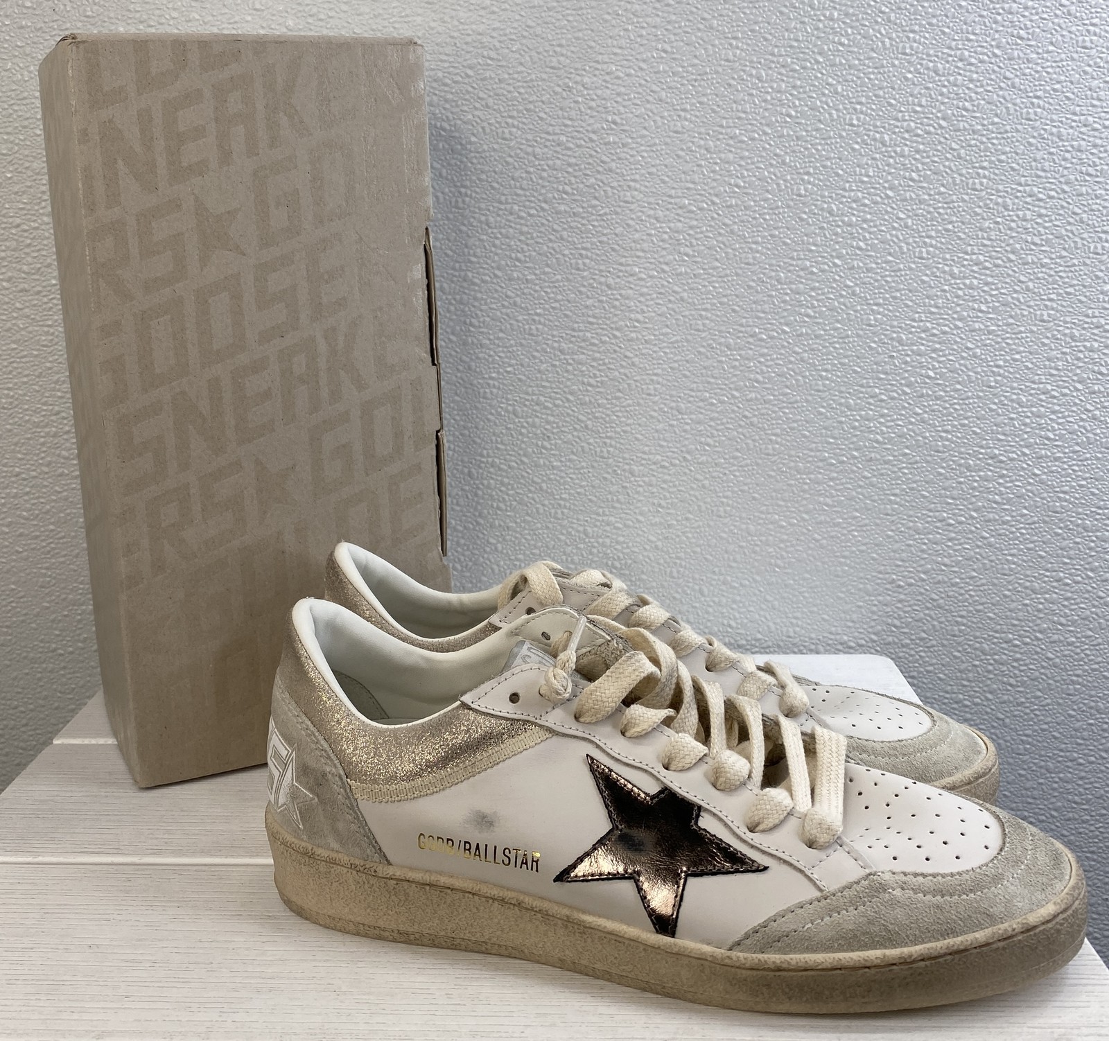 Golden Goose Ballstar Womens Size US9 EU39 White Leather Pearly Glitter Sneakers